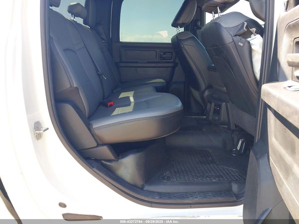 2024 RAM 2500 TRADESMAN  4X4 6'4 BOX