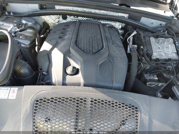 2024 PORSCHE MACAN T