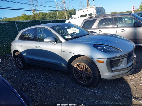 2024 PORSCHE MACAN T