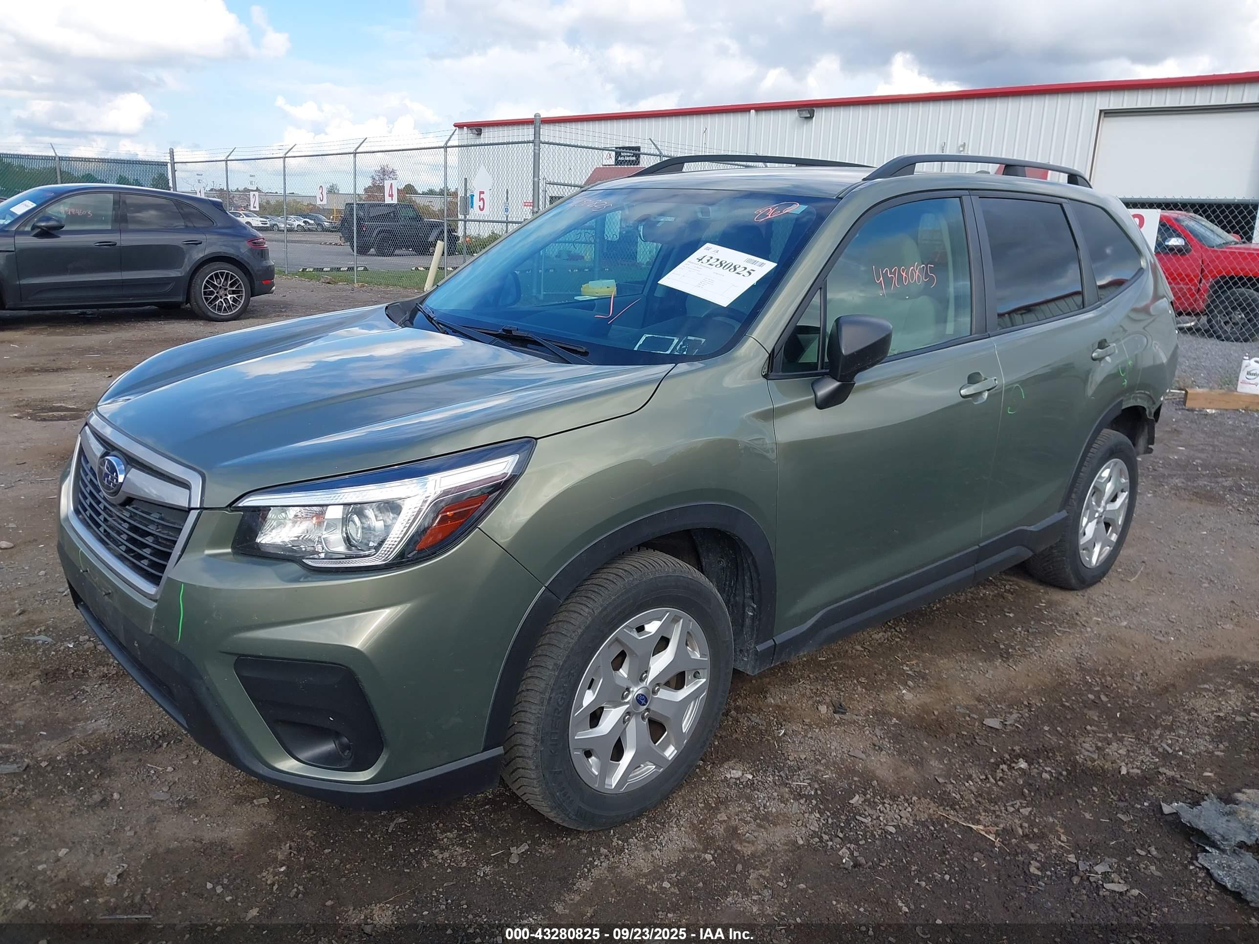 2019 SUBARU FORESTER Base P+ES — I2