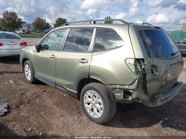 2019 SUBARU FORESTER Base P+ES — I3