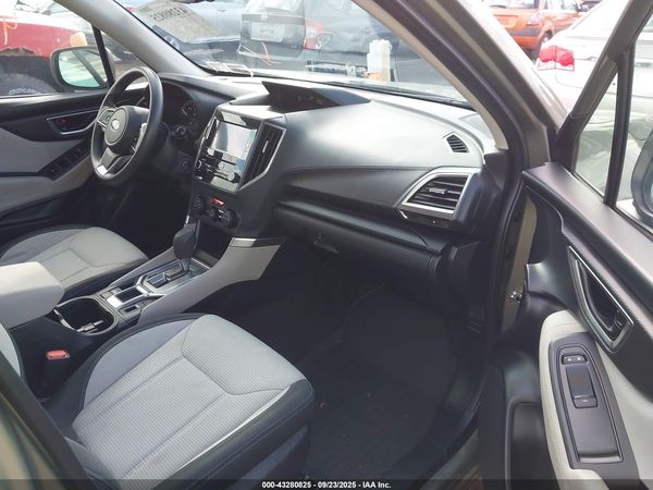 2019 SUBARU FORESTER Base P+ES — I5
