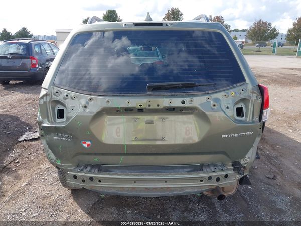 2019 SUBARU FORESTER Base P+ES — I6