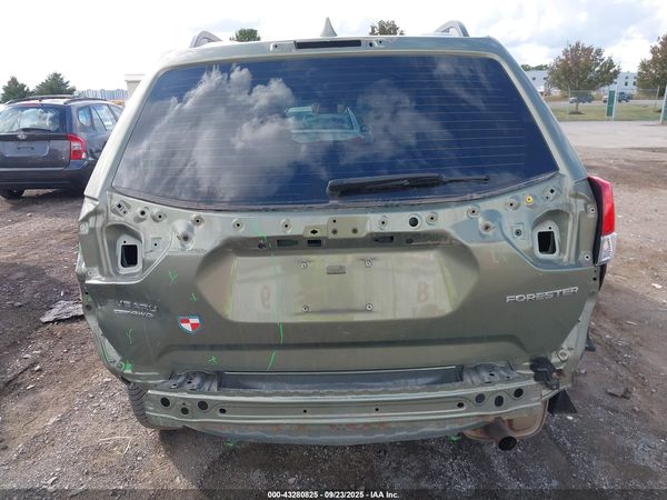 2019 SUBARU FORESTER Base P+ES — I119