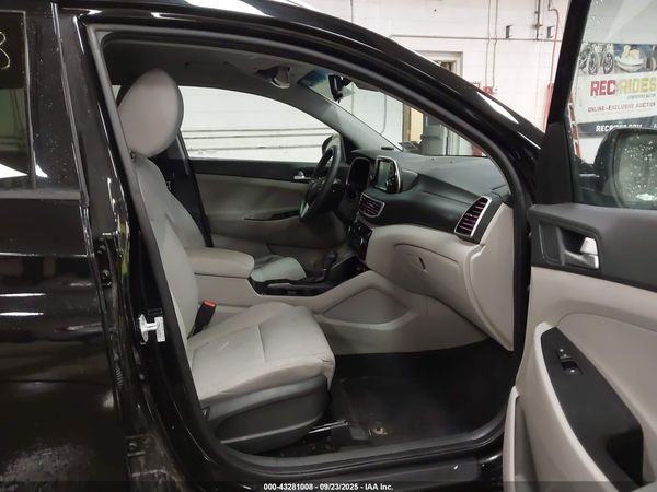 2019 HYUNDAI TUCSON SEL
