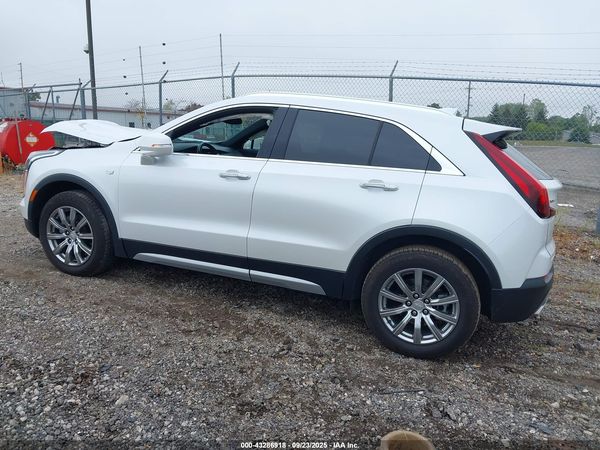 2021 CADILLAC XT4
