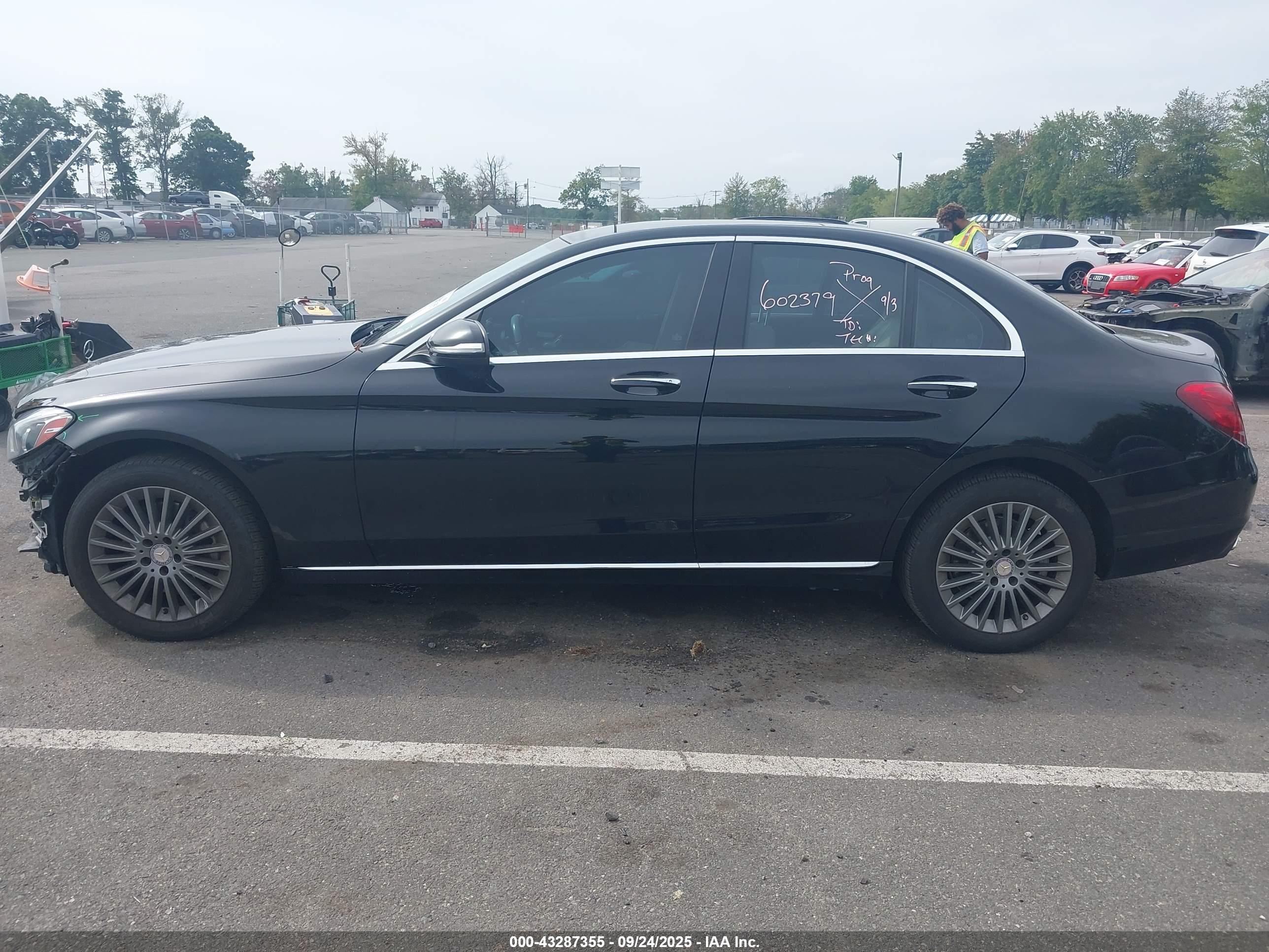 2015 MERCEDES-BENZ C 300 LUXURY 4MATIC