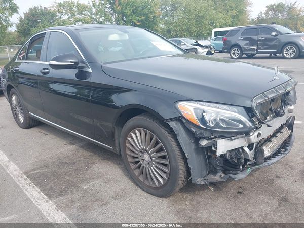 2015 MERCEDES-BENZ C 300 LUXURY 4MATIC