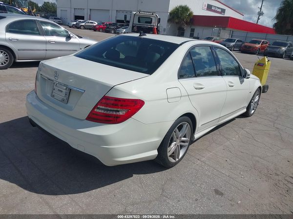 2012 MERCEDES-BENZ C 250 LUXURY/SPORT
