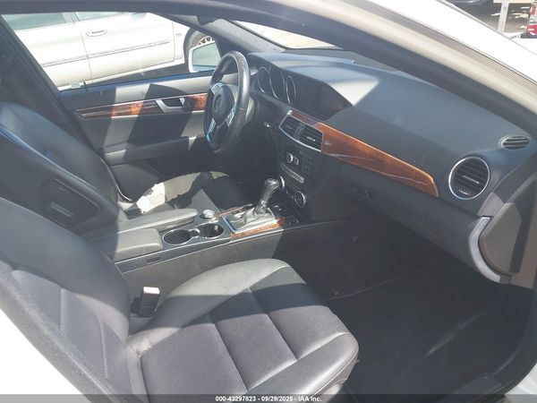 2012 MERCEDES-BENZ C 250 LUXURY/SPORT