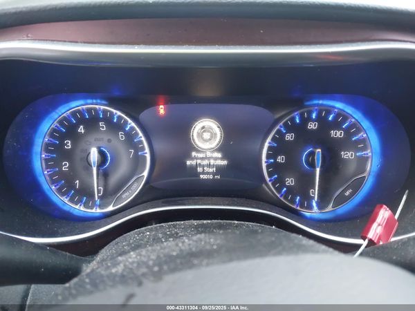 2019 CHRYSLER PACIFICA — I7