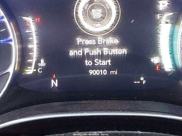 2019 CHRYSLER PACIFICA — I118