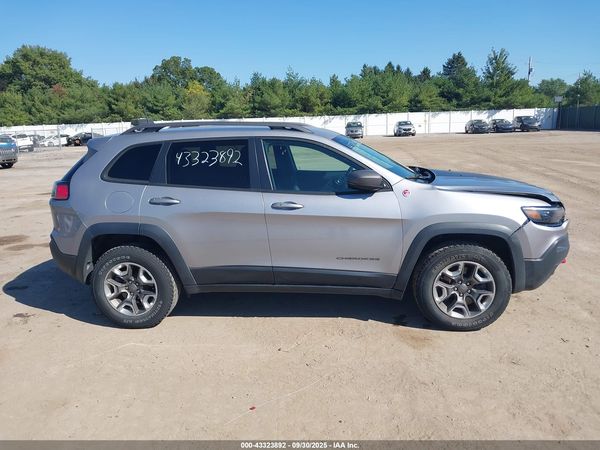 2019 JEEP CHEROKEE TRAILHAWK 4X4
