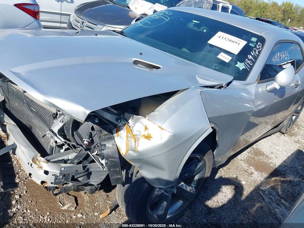2012 DODGE CHALLENGER SXT