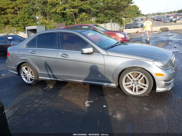 2013 MERCEDES-BENZ C 300 SPORT 4MATIC