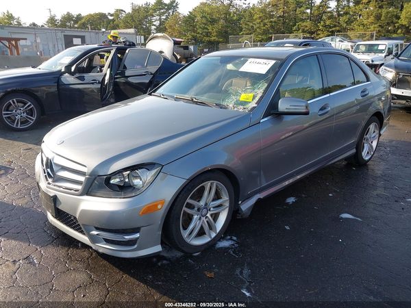 2013 MERCEDES-BENZ C 300 SPORT 4MATIC