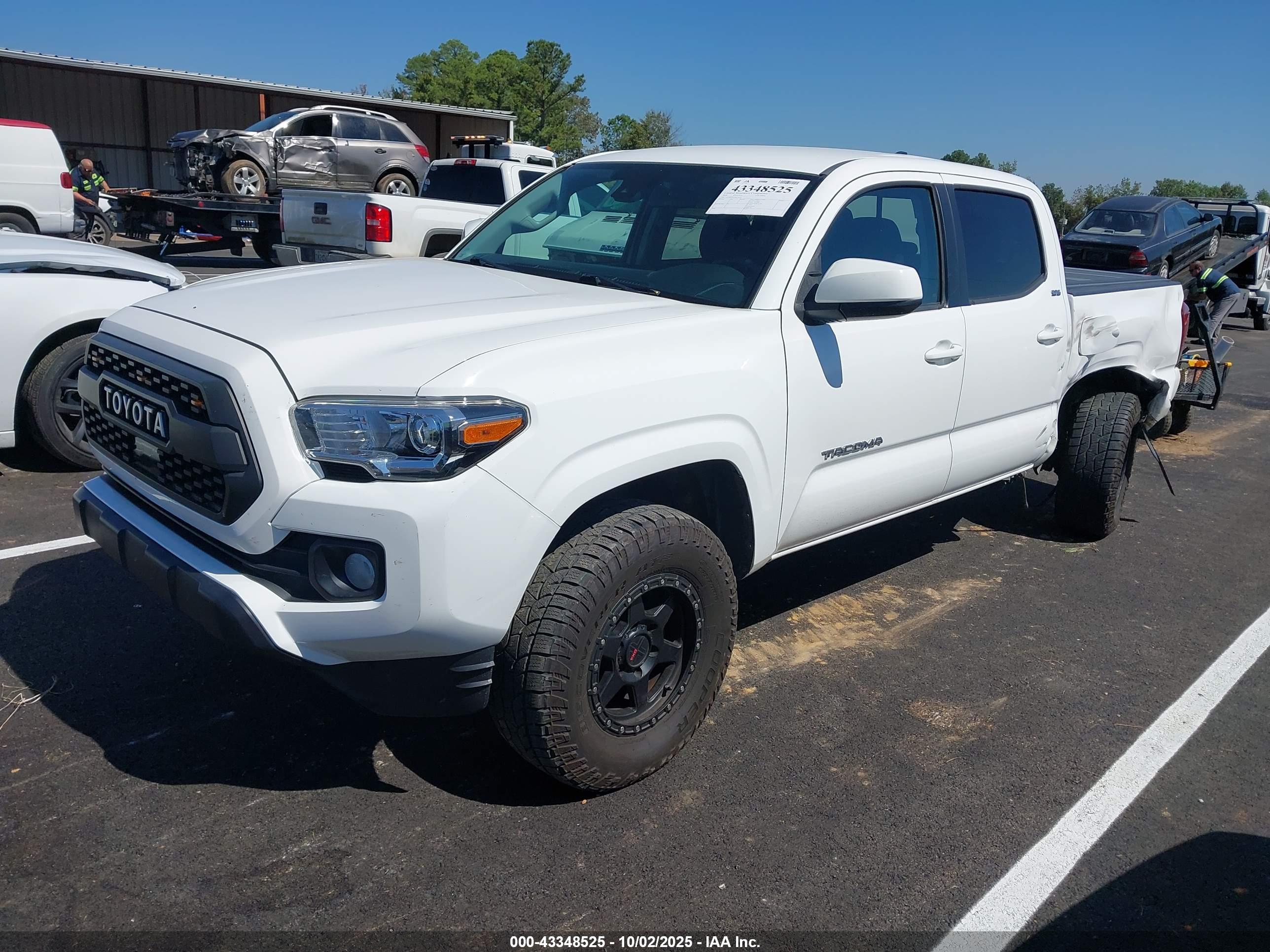 2018 TOYOTA TACOMA SR5 — I2