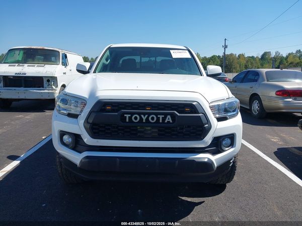 2018 TOYOTA TACOMA SR5 — I115