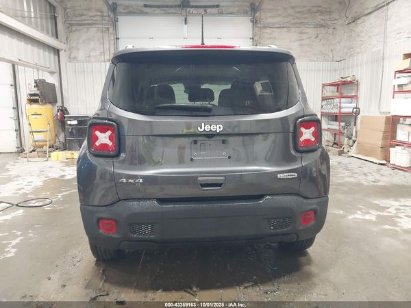 2020 JEEP RENEGADE LATITUDE 4X4