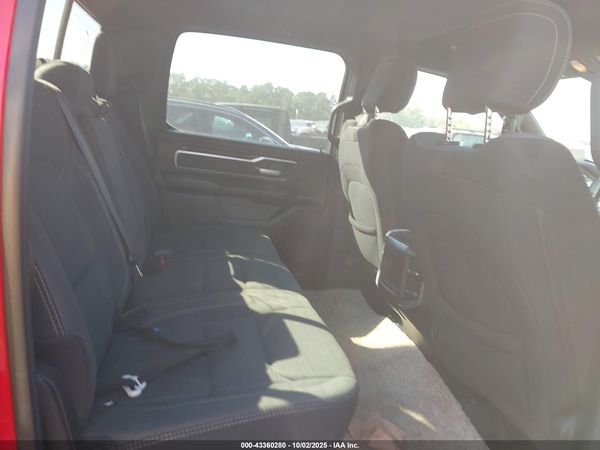 2021 RAM 1500 BIG HORN  4X2 5'7 BOX