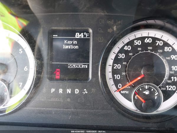 2024 RAM 1500 CLASSIC TRADESMAN  4X4 6'4 BOX