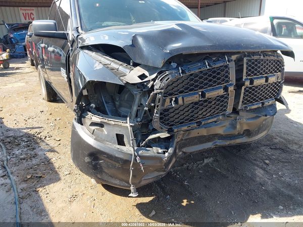 2024 RAM 1500 CLASSIC TRADESMAN  4X4 6'4 BOX
