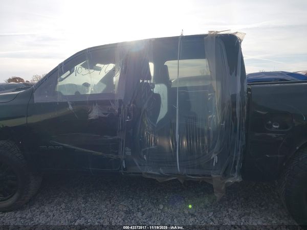 2021 RAM 1500 LARAMIE  4X4 5'7 BOX