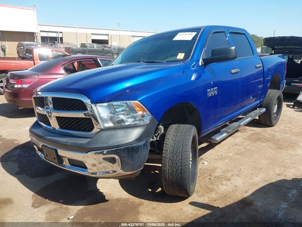 2017 RAM 1500 TRADESMAN  4X2 5'7 BOX