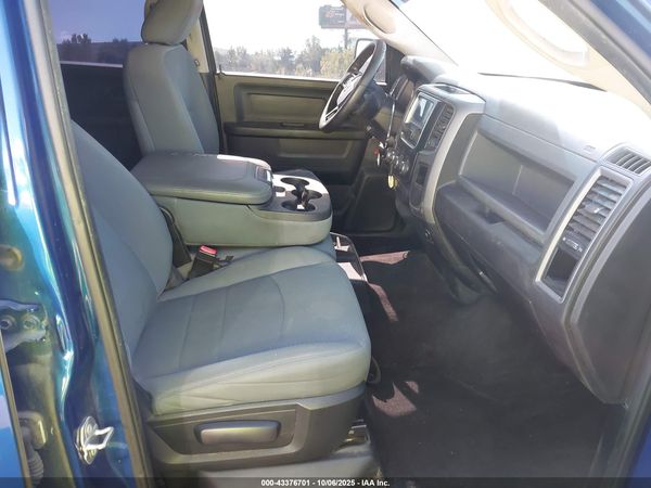 2017 RAM 1500 TRADESMAN  4X2 5'7 BOX