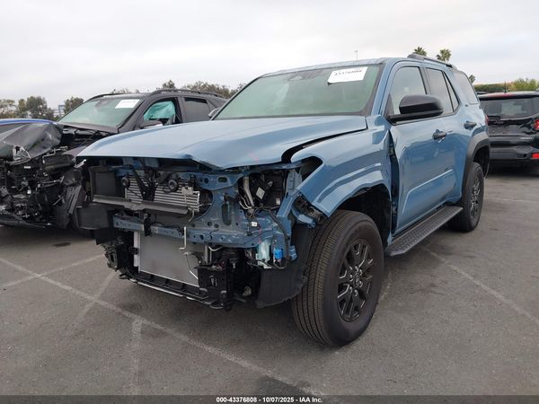 2025 TOYOTA 4RUNNER SR5
