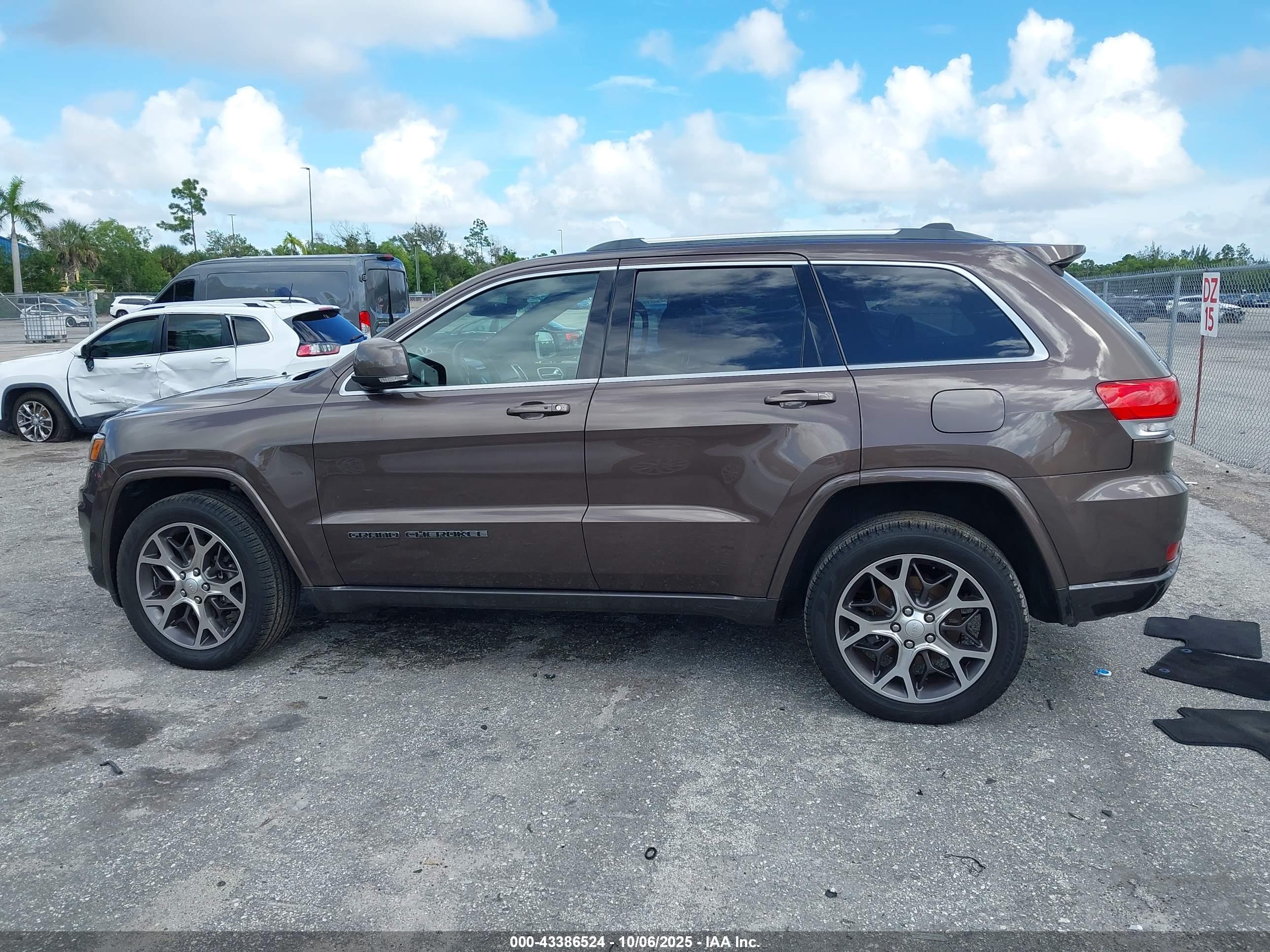 2018 JEEP GRAND CHEROKEE STERLING EDITION 4X4