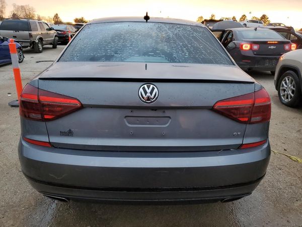 2018 VOLKSWAGEN PASSAT GT