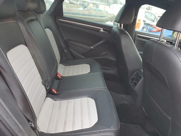 2018 VOLKSWAGEN PASSAT GT