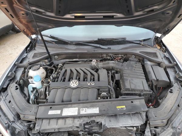 2018 VOLKSWAGEN PASSAT GT