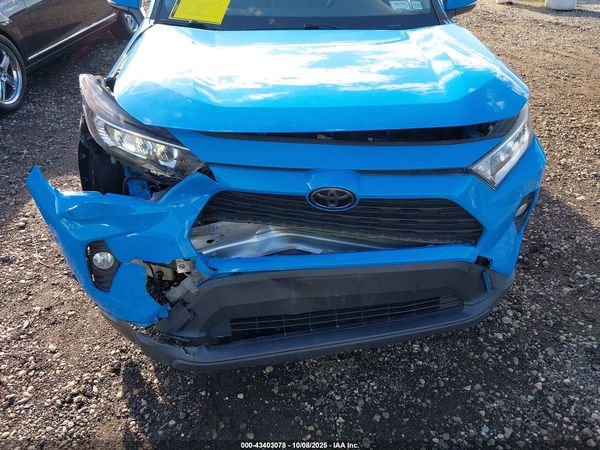 2019 TOYOTA RAV4 XLE
