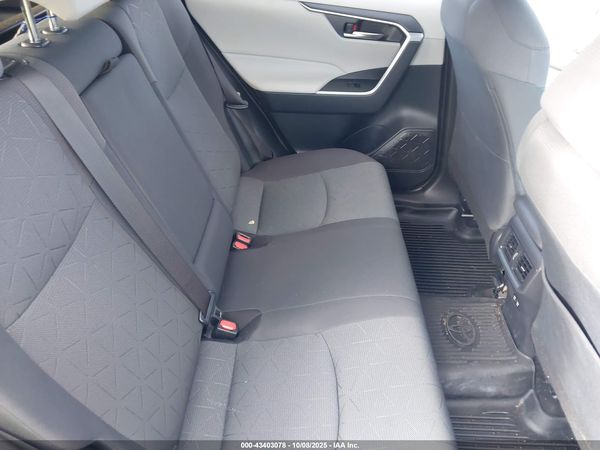 2019 TOYOTA RAV4 XLE