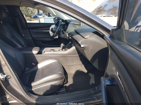 2020 MAZDA MAZDA3