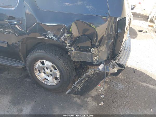 2012 CHEVROLET TAHOE LT — I6