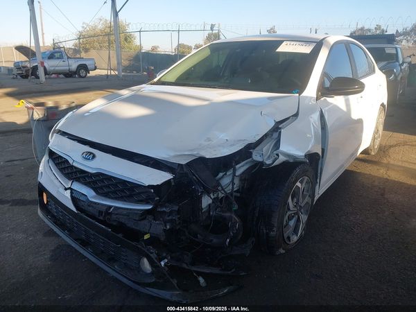 2021 KIA FORTE LXS
