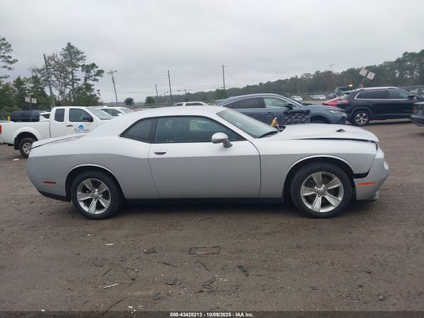 2021 DODGE CHALLENGER SXT