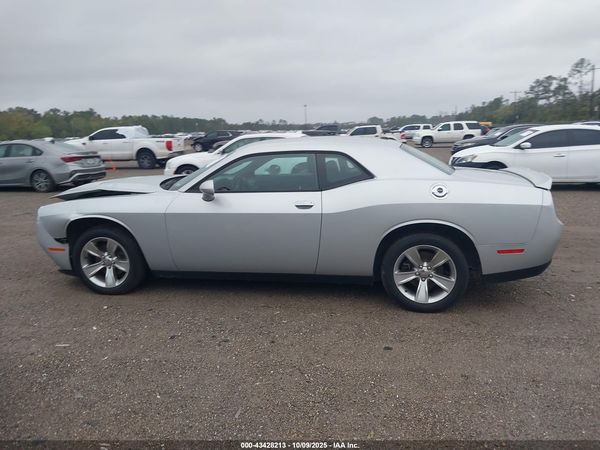 2021 DODGE CHALLENGER SXT
