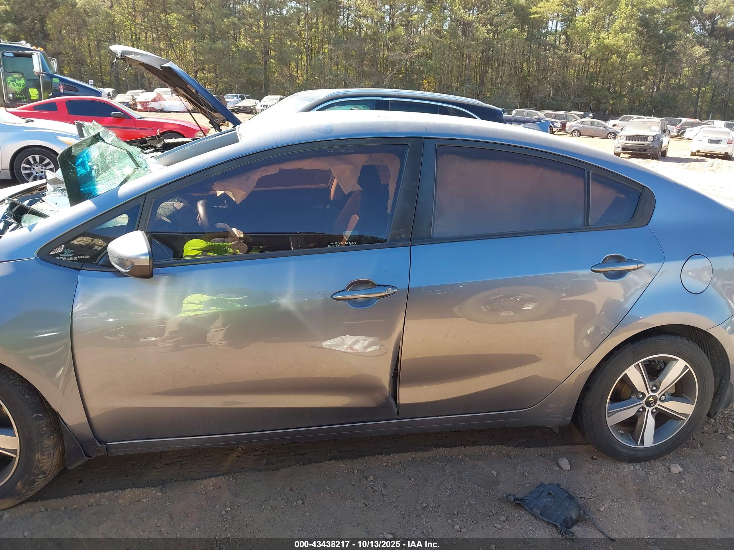 2018 KIA FORTE S