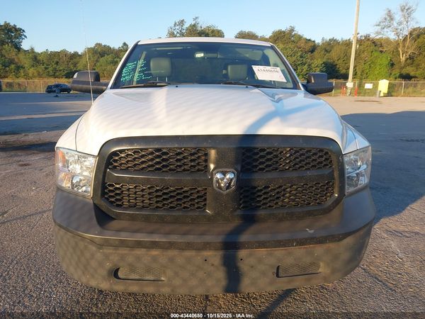 2022 RAM 1500 CLASSIC TRADESMAN  4X4 6'4 BOX
