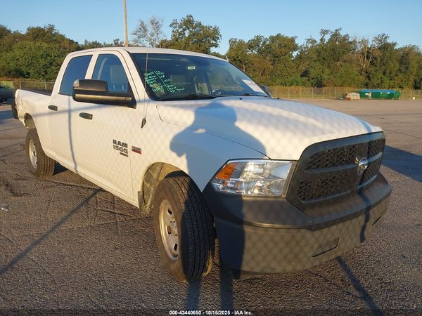 2022 RAM 1500 CLASSIC TRADESMAN  4X4 6'4 BOX