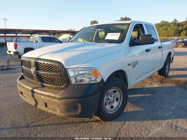 2022 RAM 1500 CLASSIC TRADESMAN  4X4 6'4 BOX