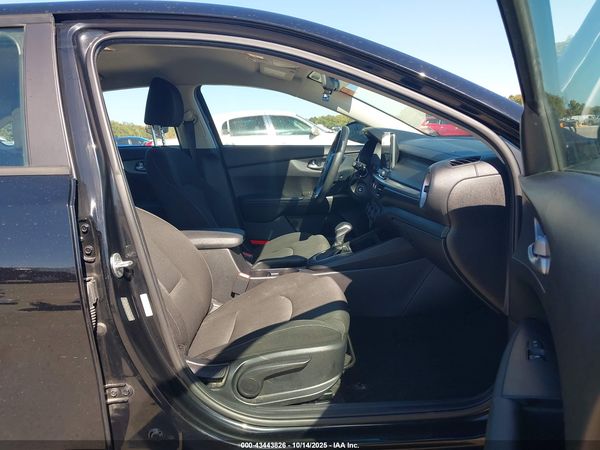 2021 KIA FORTE FE