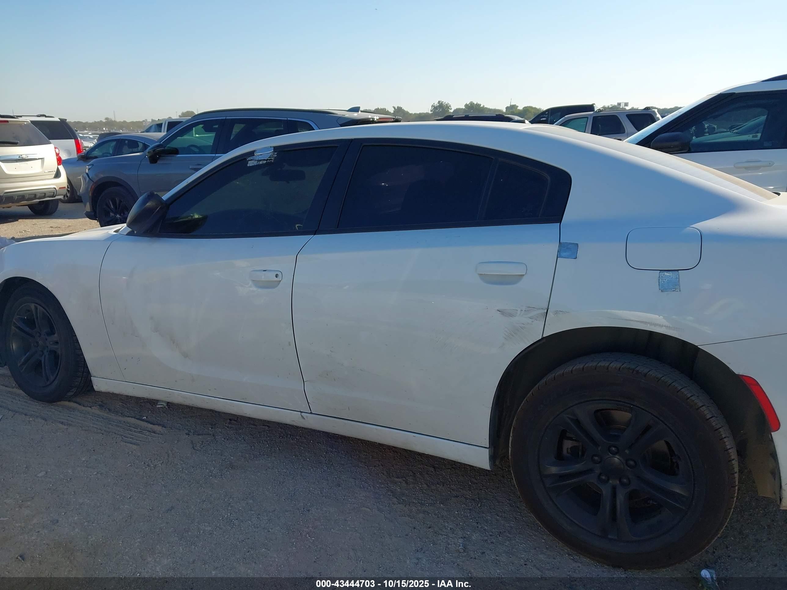 2020 DODGE CHARGER SXT RWD