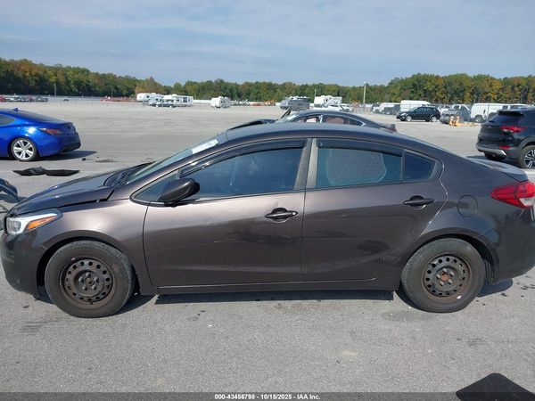 2017 KIA FORTE LX