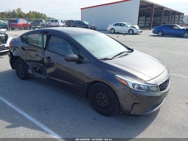 2017 KIA FORTE LX