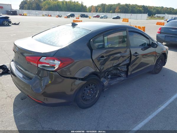 2017 KIA FORTE LX